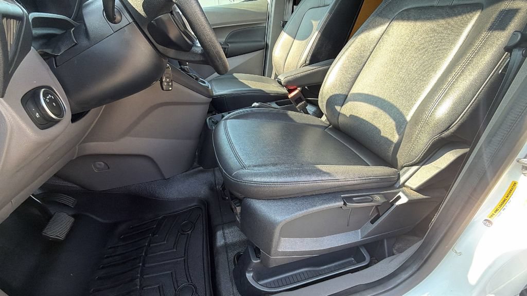 Used 2021 Ford Transit Connect XL FWD image 25