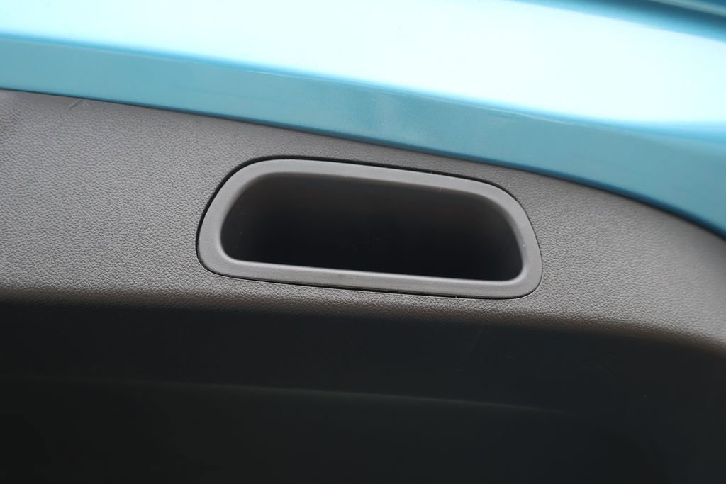 New 2027 Chevrolet Bolt RS w/ Technology Package image 40