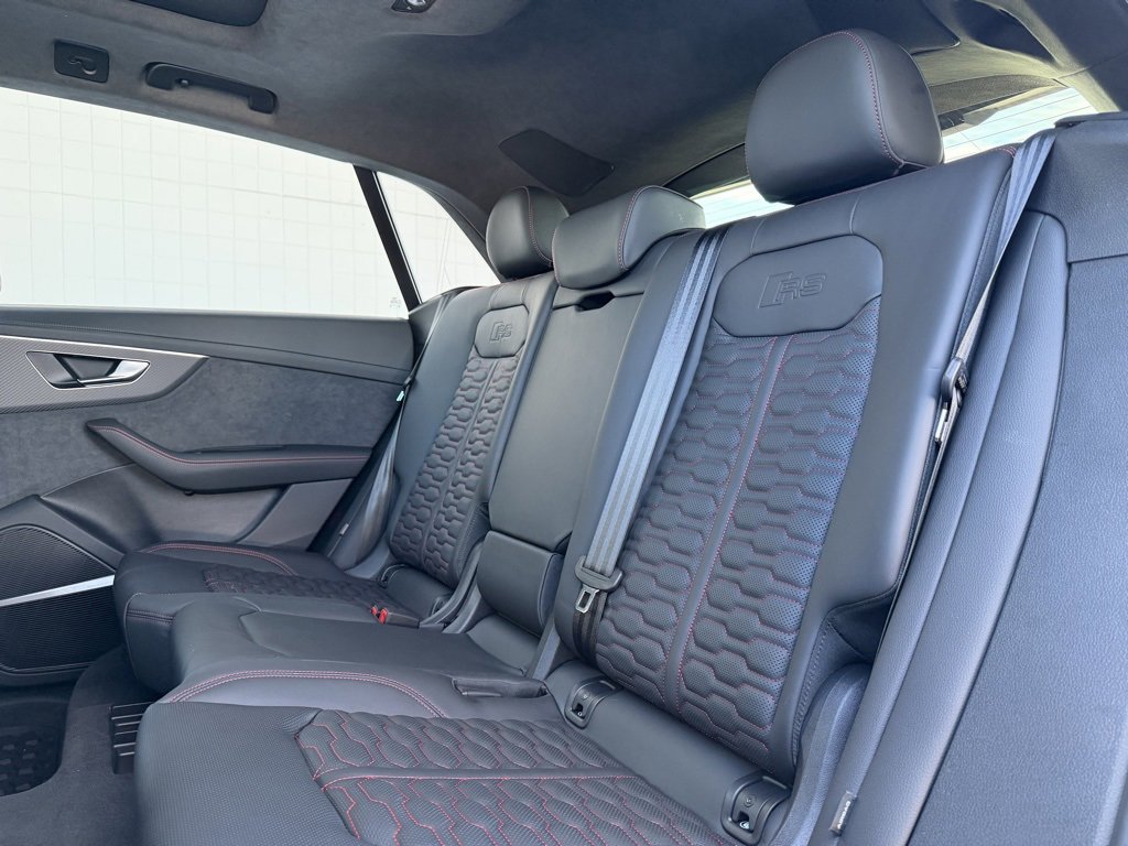 Used 2025 Audi RS Q8 performance image 41