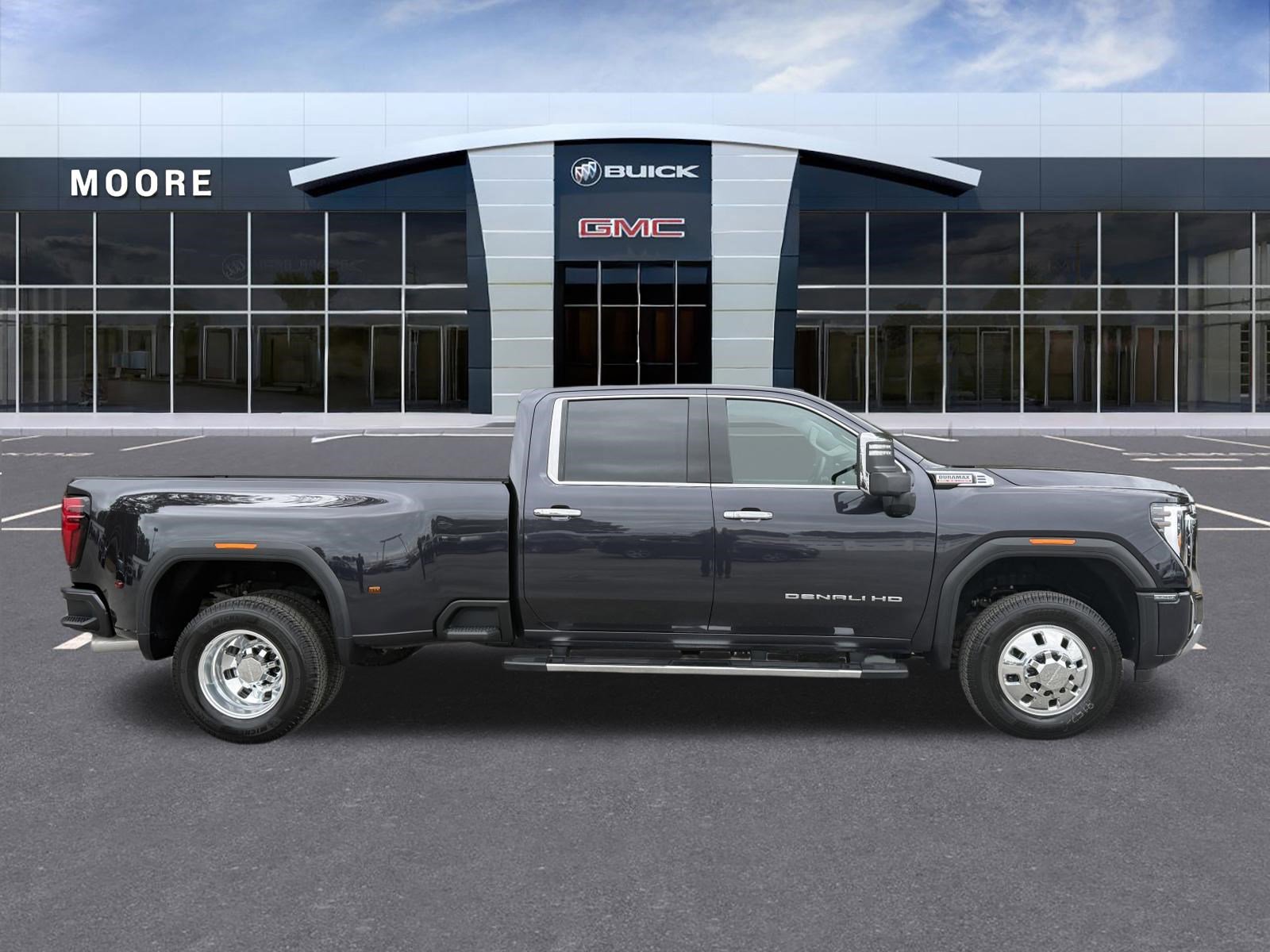New 2026 GMC Sierra 3500 Denali w/ Denali Reserve Package AWD/4WD image 4