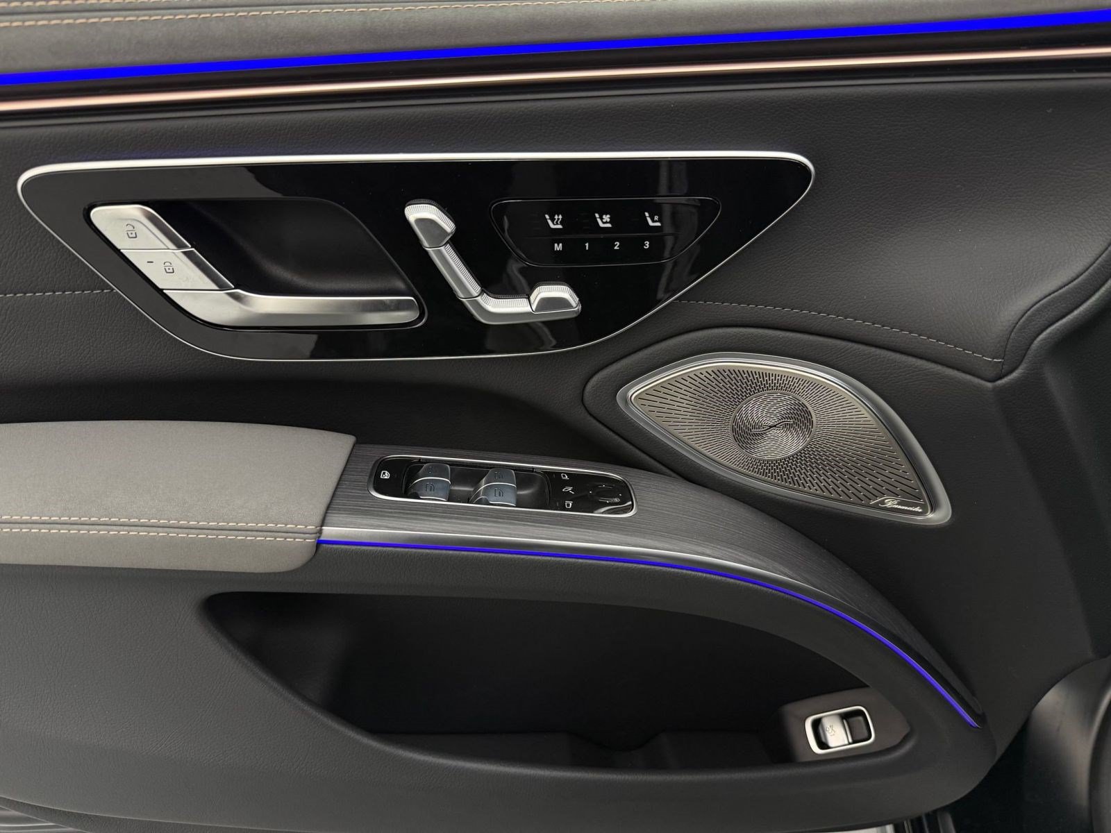 New 2026 Mercedes-Benz EQS 580 4MATIC Sedan image 11