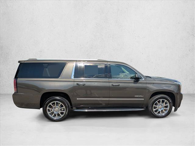 Used 2020 GMC Yukon XL Denali w/ Open Road Package AWD/4WD video 4