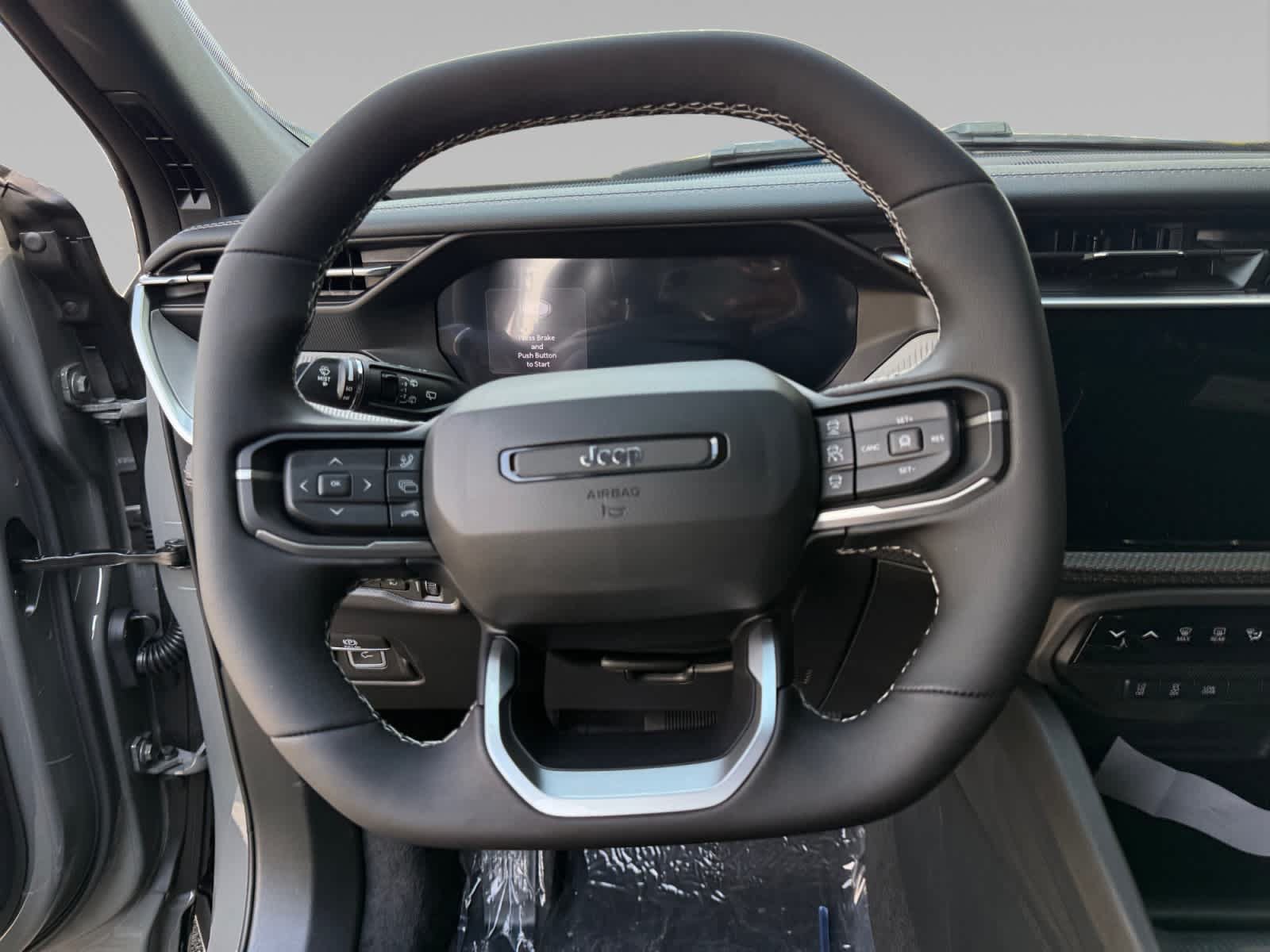New 2027 Jeep Cherokee Limited AWD/4WD image 13