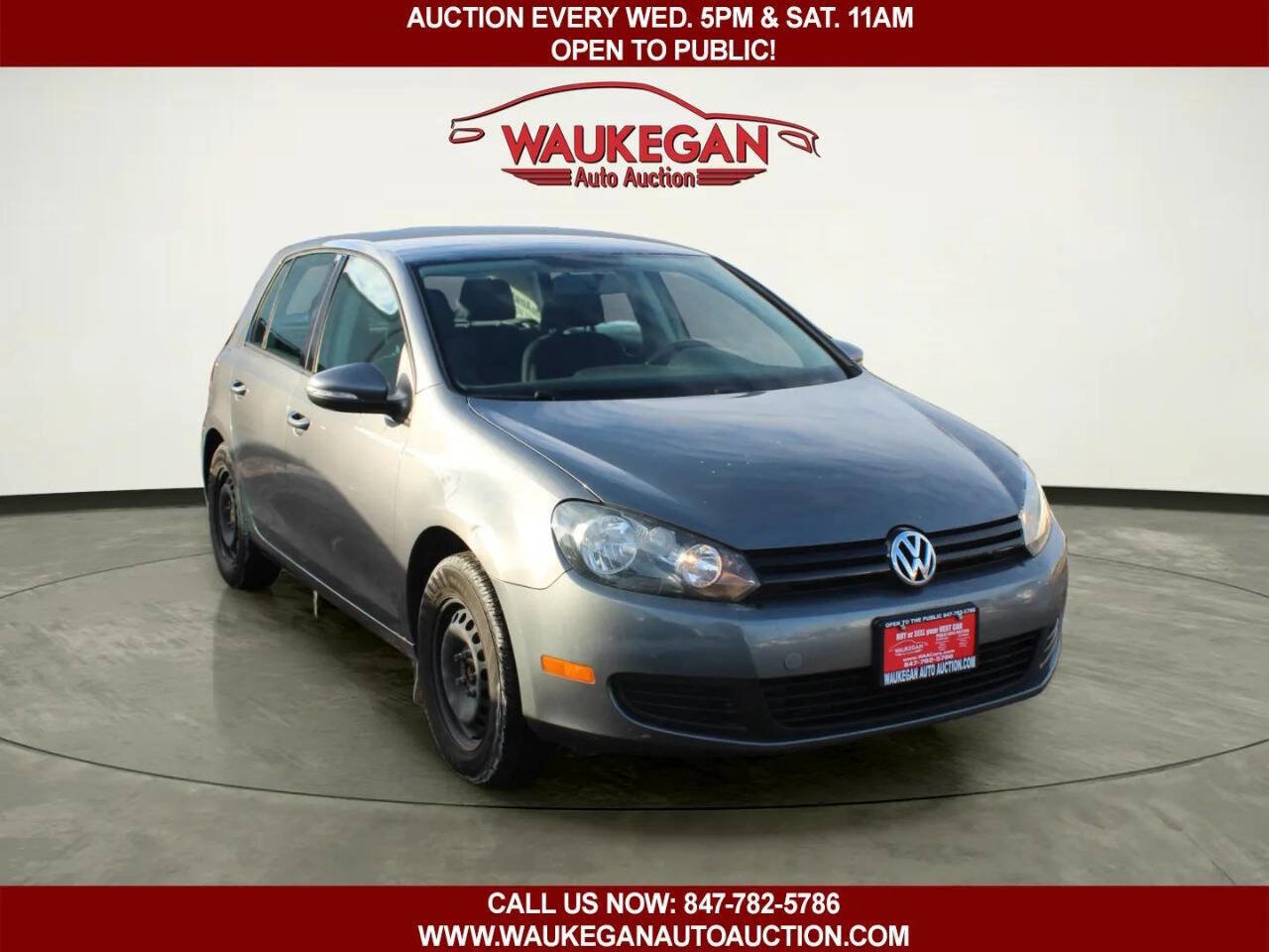 Used 2013 Volkswagen Golf 4-Door image 3