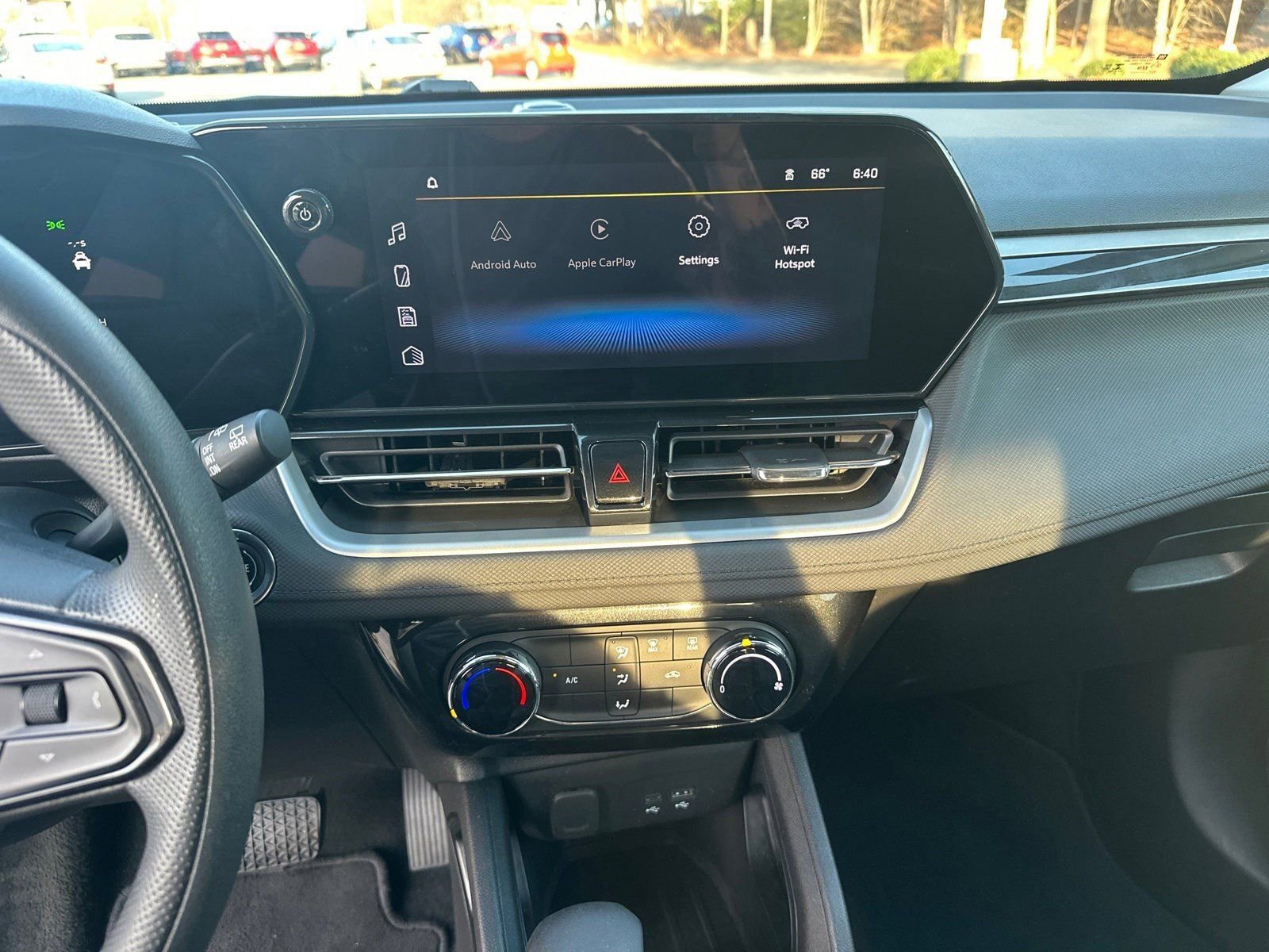 Used 2024 Chevrolet TrailBlazer LT image 27