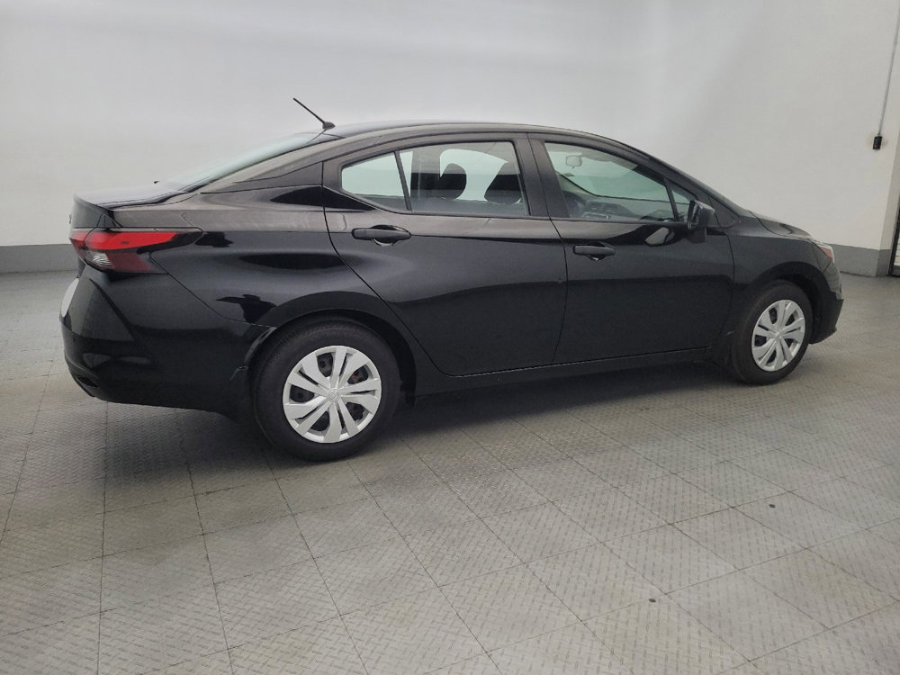 Used 2020 Nissan Versa S image 10
