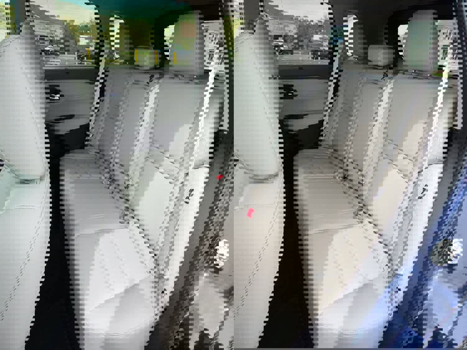 Used 2024 Nissan Rogue SL w/ SL Premium Package image 7