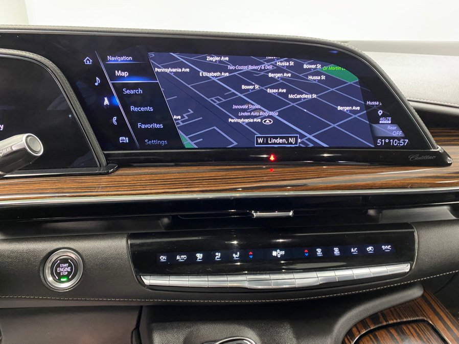 Used 2023 Cadillac Escalade ESV Luxury image 26