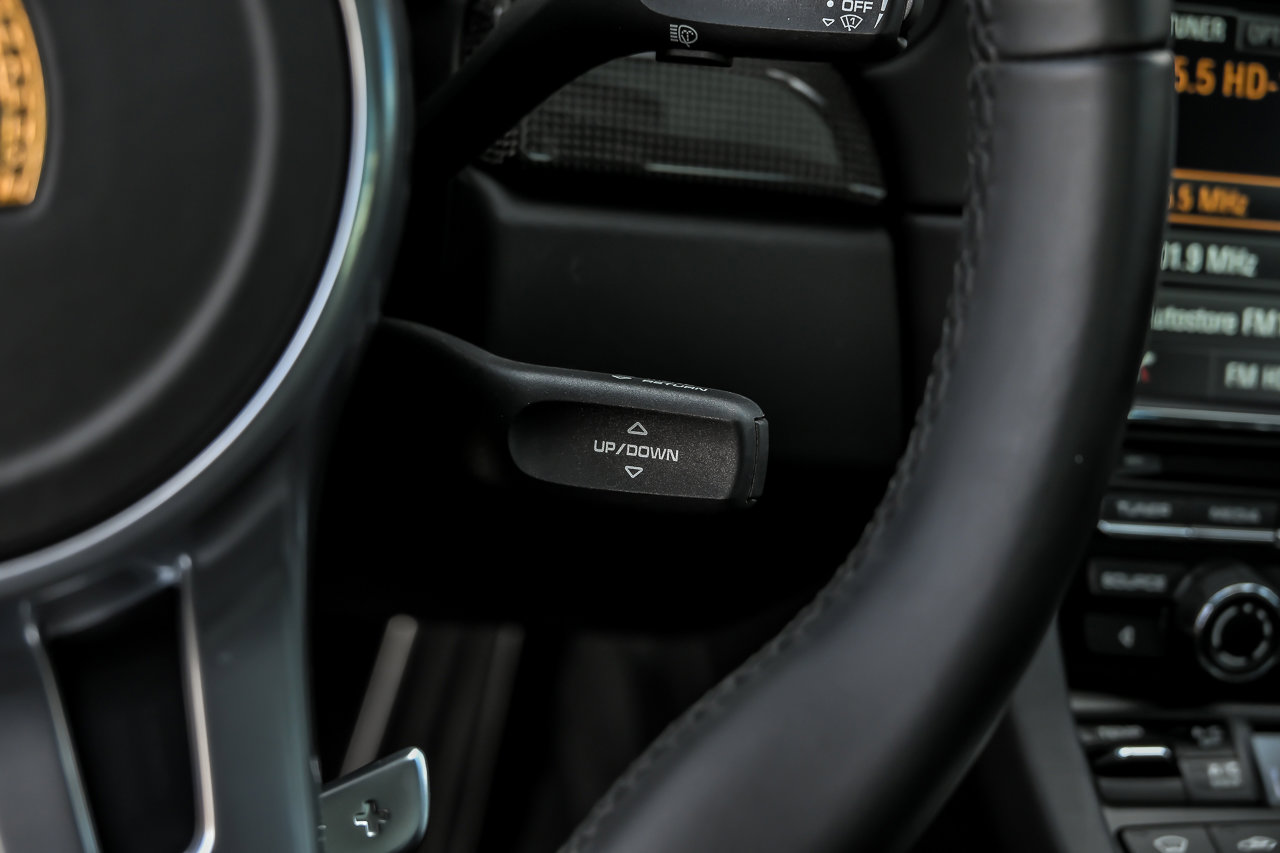 Used 2016 Porsche 911 Turbo image 37