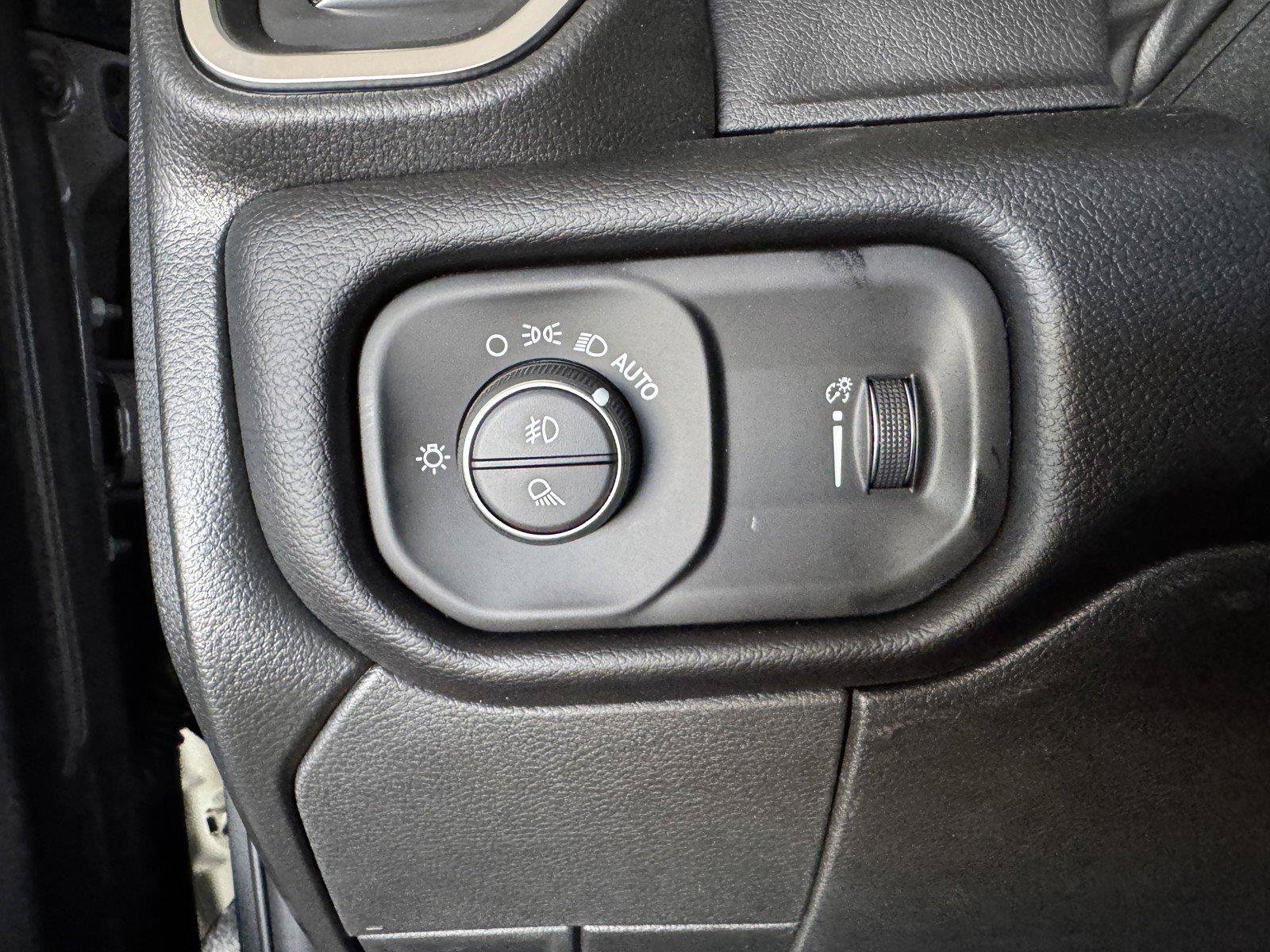 New 2027 RAM 3500 Big Horn AWD/4WD image 23