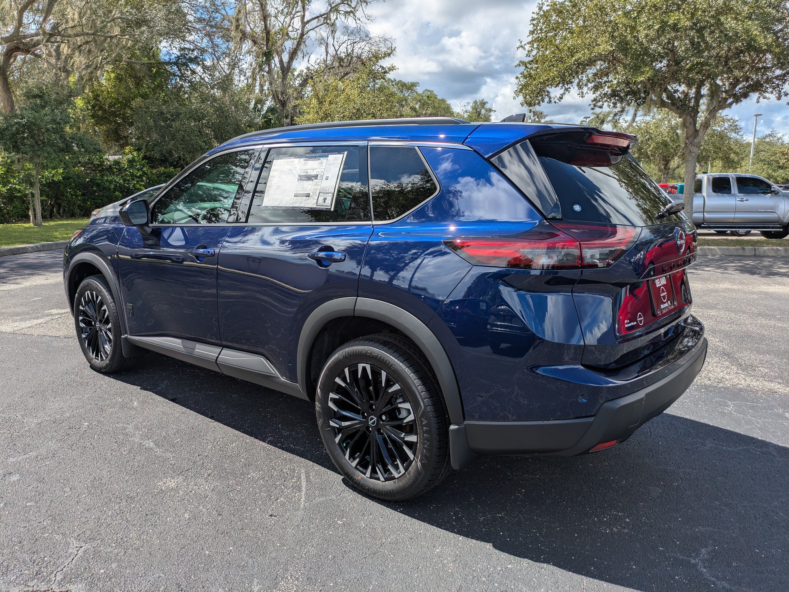 New 2026 Nissan Rogue Dark Armor FWD image 6