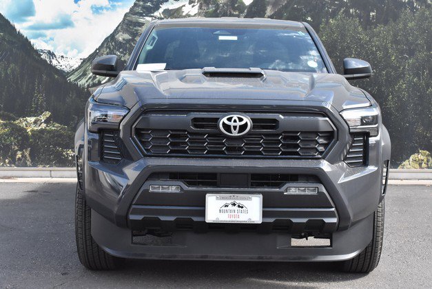 New 2025 Toyota Tacoma TRD Sport image 2