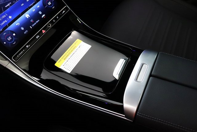 Certified 2025 Mercedes-Benz C 300 4MATIC Sedan image 27