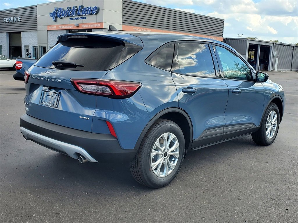 New 2026 Ford Escape Active image 5