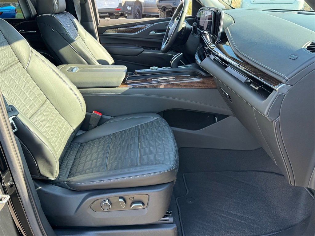 Used 2021 Cadillac Escalade Premium Luxury Platinum image 54