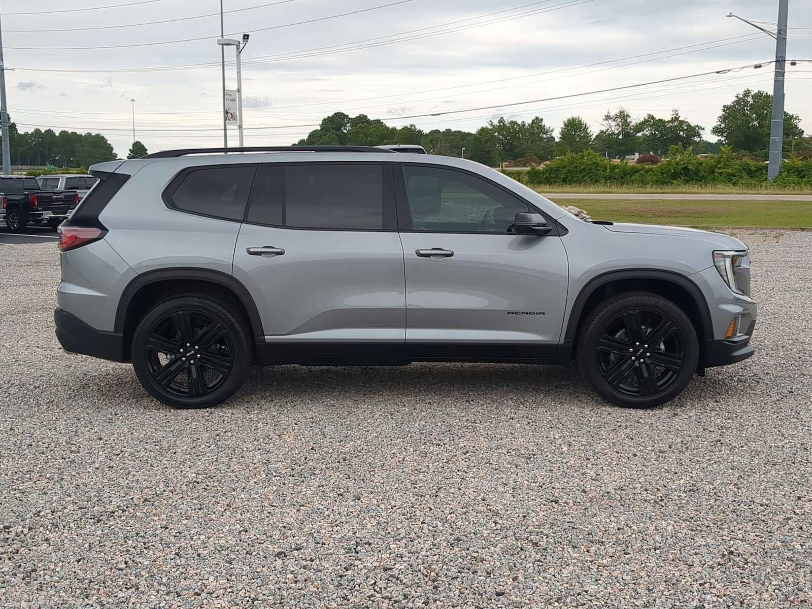 New 2025 GMC Acadia Elevation w/ Elevation Premium Package image 9