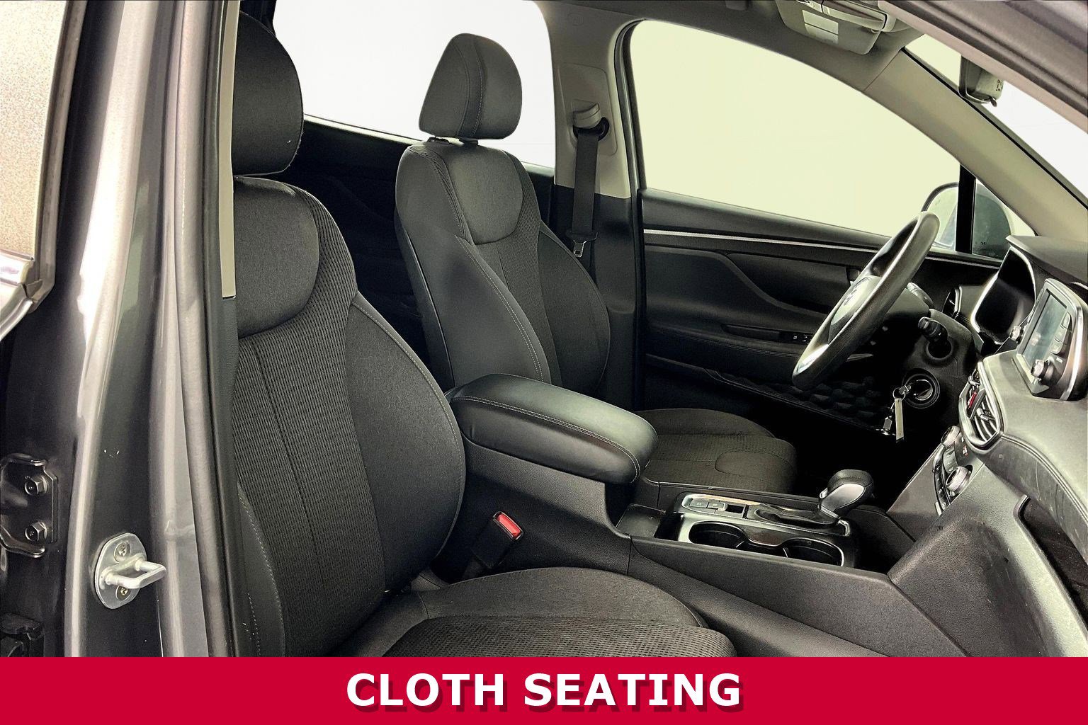 Used 2019 Hyundai Santa Fe SE image 26