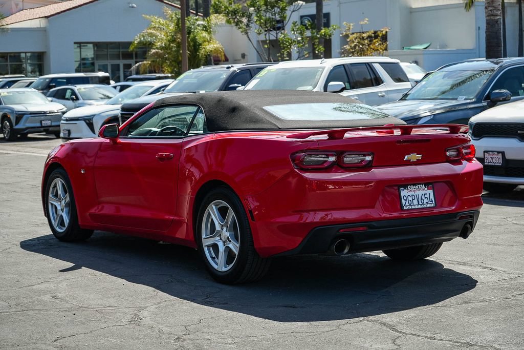 Used 2023 Chevrolet Camaro LT RWD image 4