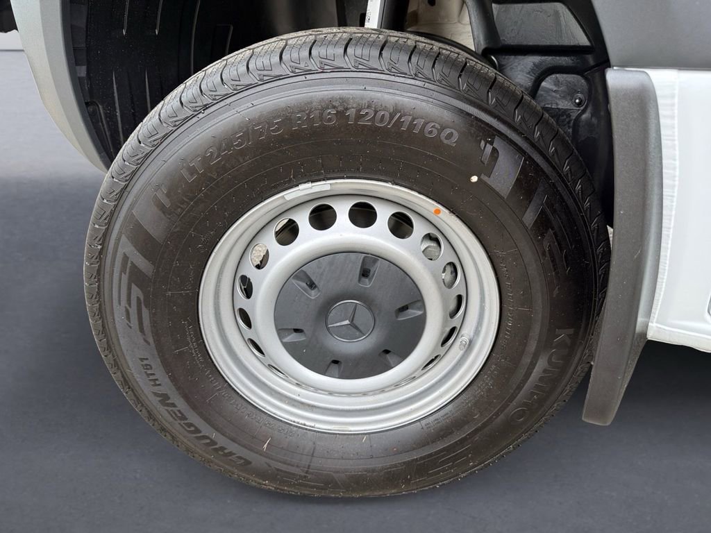 New 2025 Mercedes-Benz Sprinter 2500 image 33