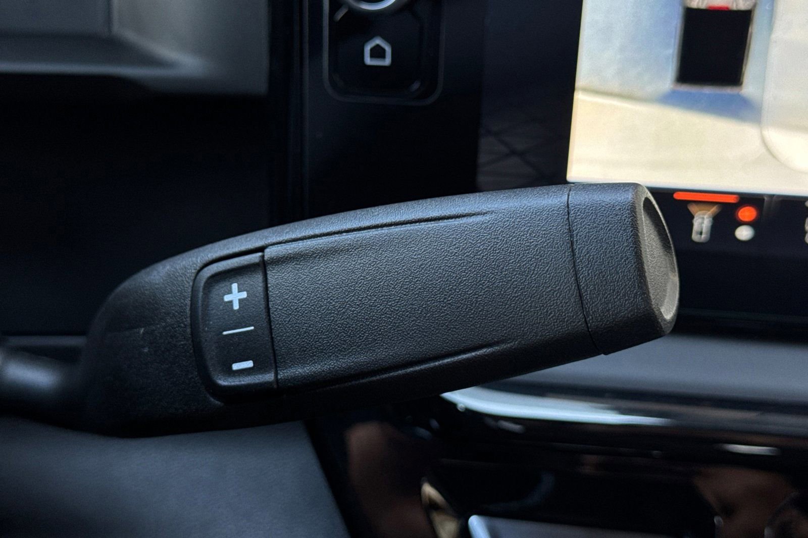 Certified 2025 GMC Sierra 2500 AT4X image 22