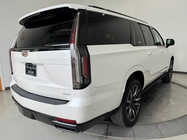 Used 2021 Cadillac Escalade ESV Sport w/ Driver Assist Tech Package RWD image 29
