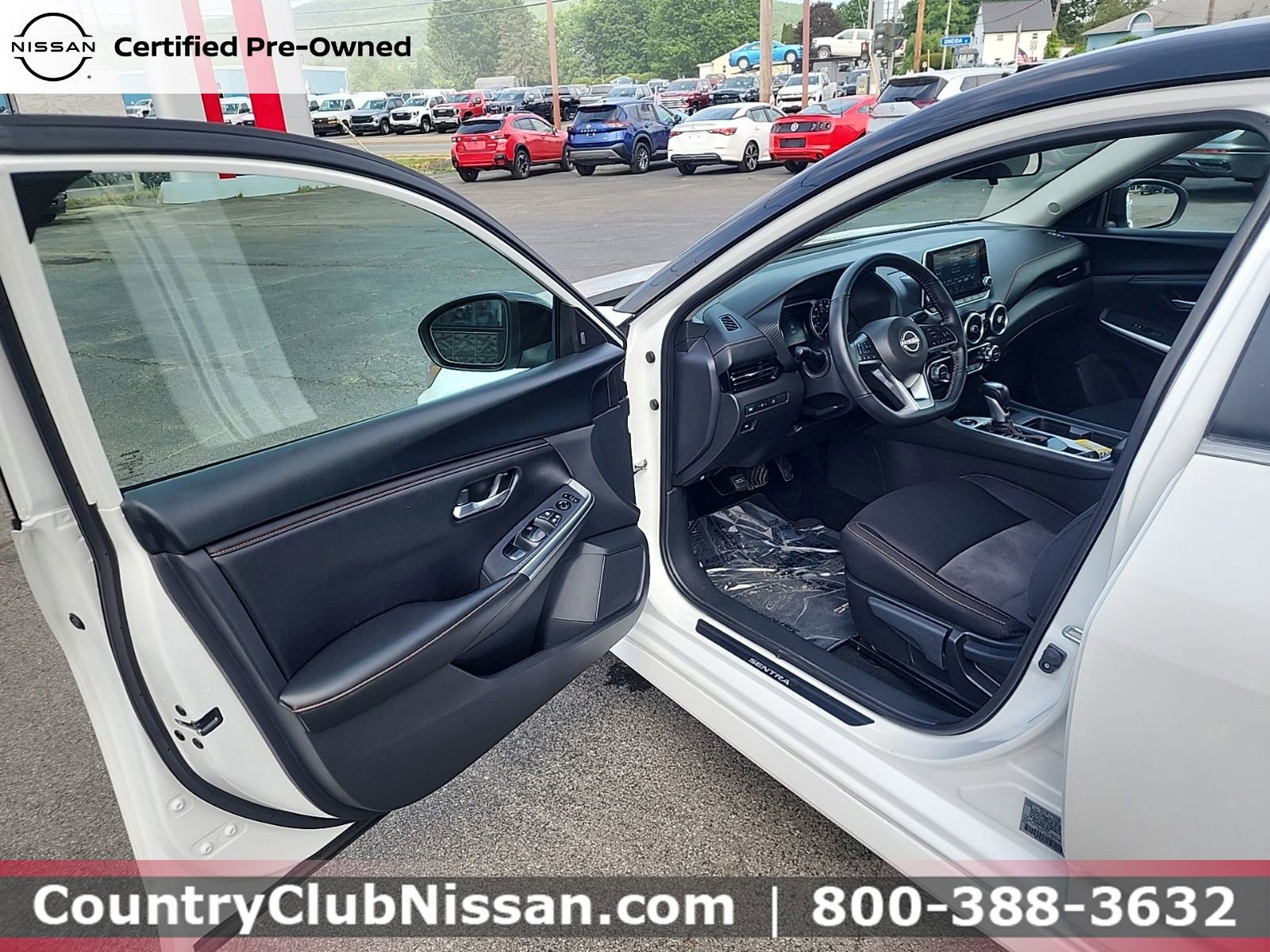 Certified 2024 Nissan Sentra SR w/ Lighting Package FWD image 10