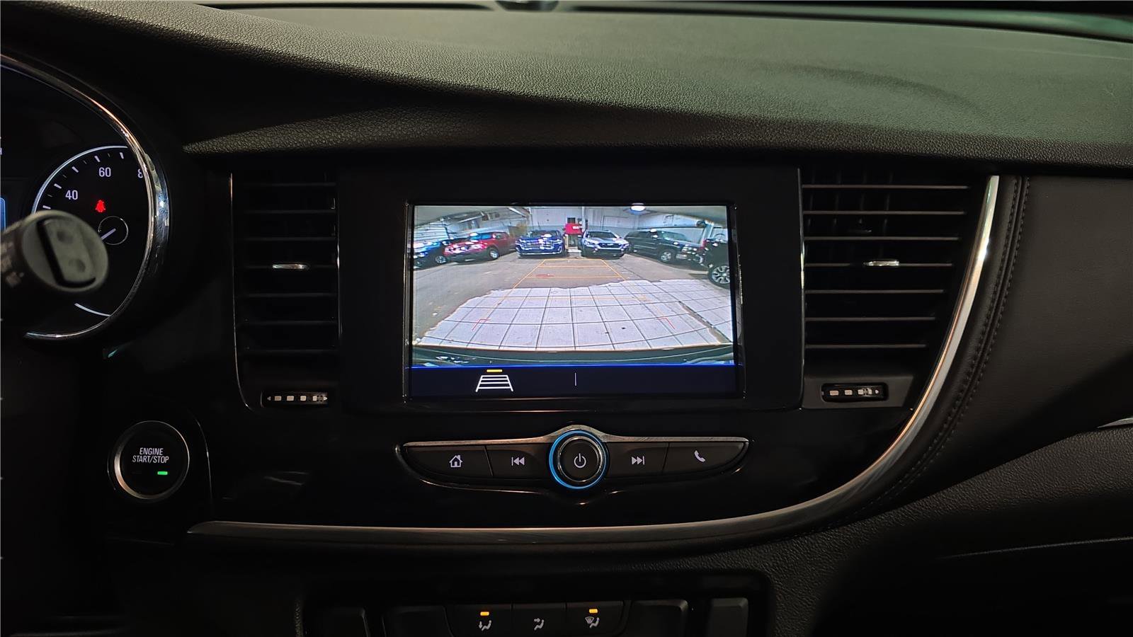 Used 2022 Buick Encore Preferred w/ Safety Package image 19