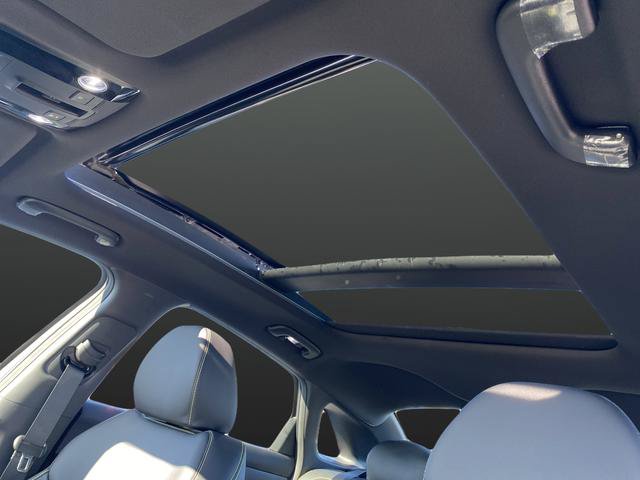 New 2026 Kia K5 GT FWD image 7