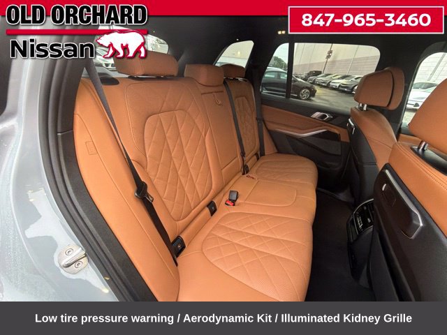 Used 2024 BMW X5 xDrive50e w/ M Sport Package AWD/4WD image 11
