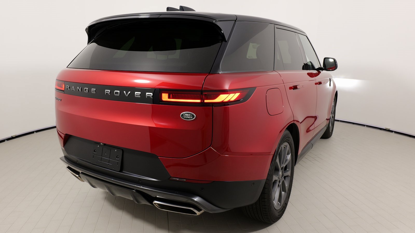 Used 2023 Land Rover Range Rover Sport SE AWD/4WD image 20