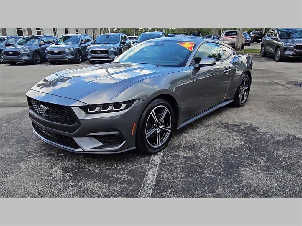 Used 2025 Ford Mustang Premium image 39