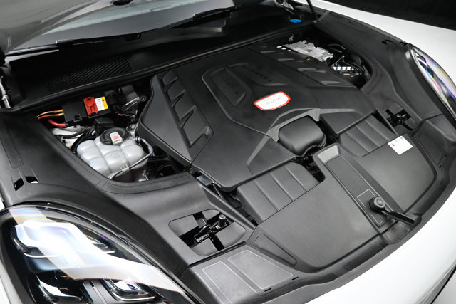 Used 2019 Porsche Cayenne Turbo w/ Premium Plus Package image 40