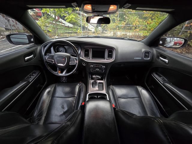 Used 2020 Dodge Charger SXT w/ Leather Interior Group image 20