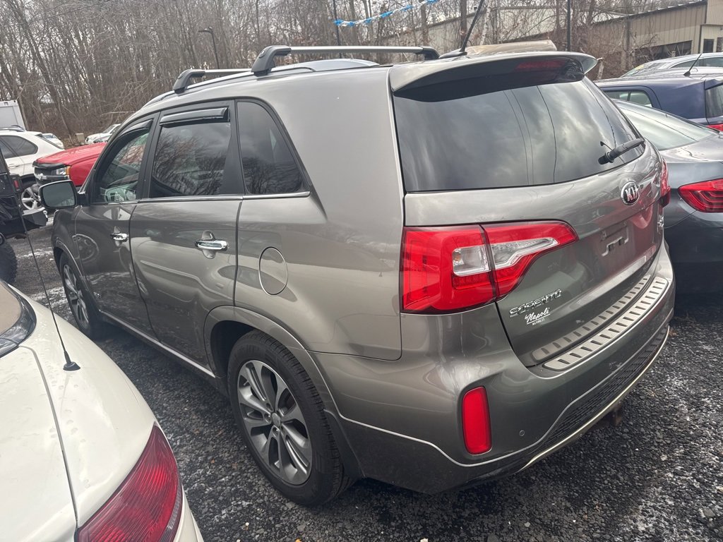 Used 2014 Kia Sorento SX image 9