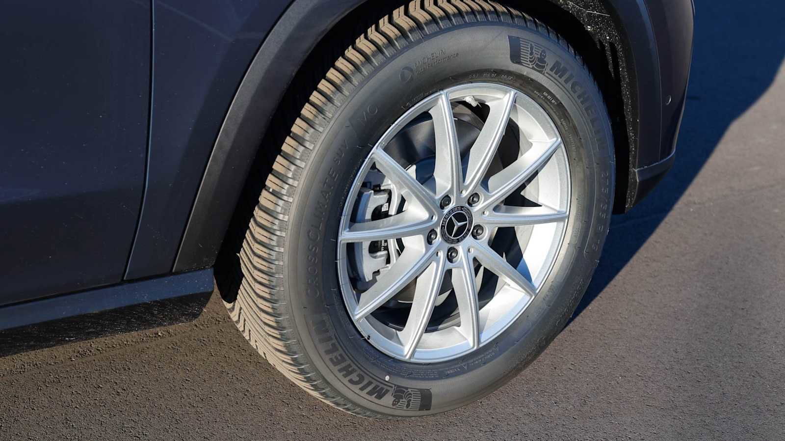 New 2026 Mercedes-Benz GLE 350 4MATIC image 9