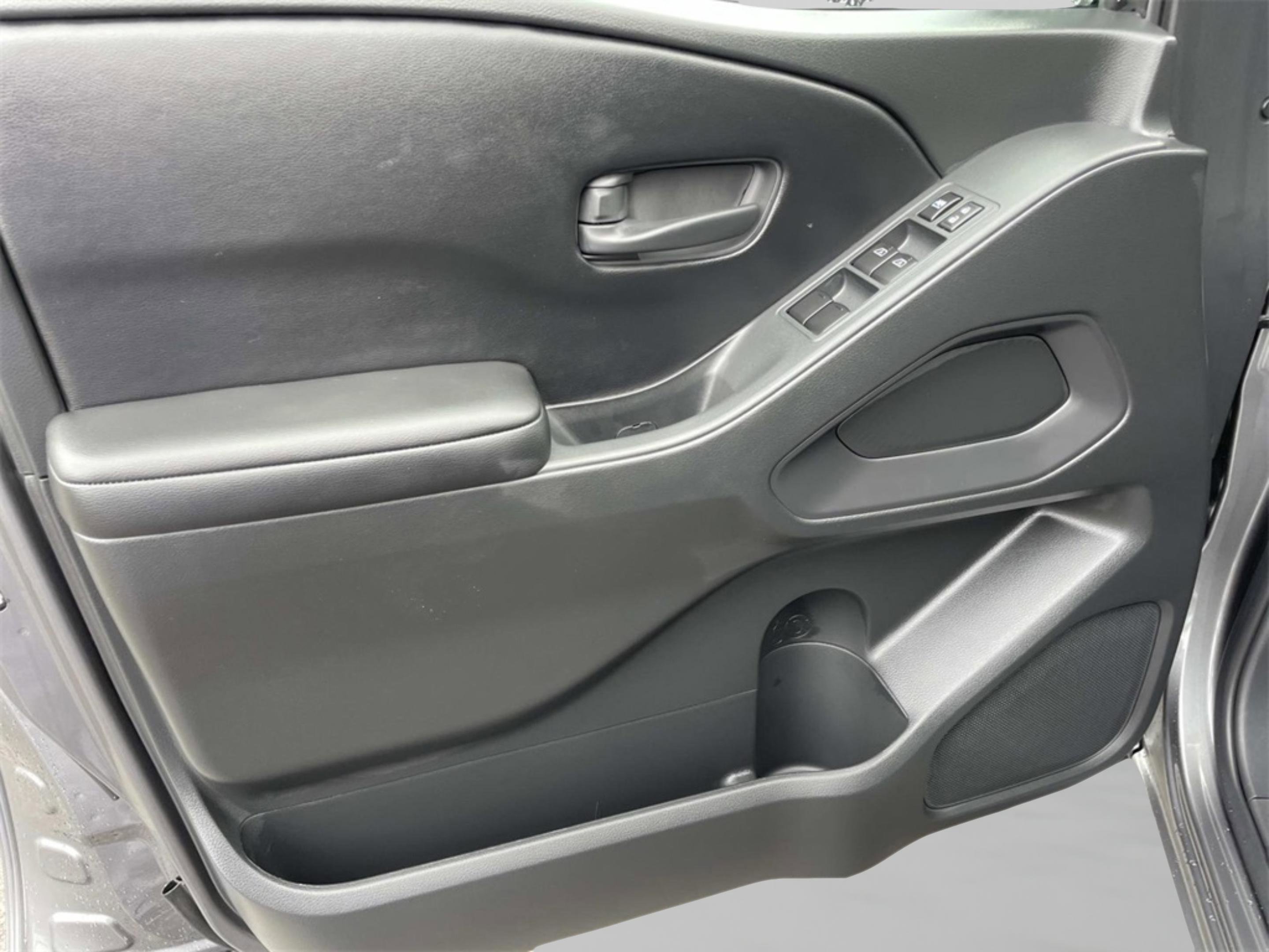 New 2026 Nissan Frontier S image 12