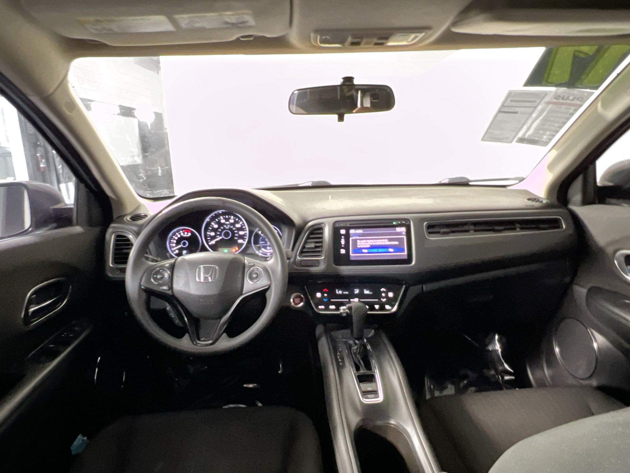 Used 2017 Honda HR-V EX image 30