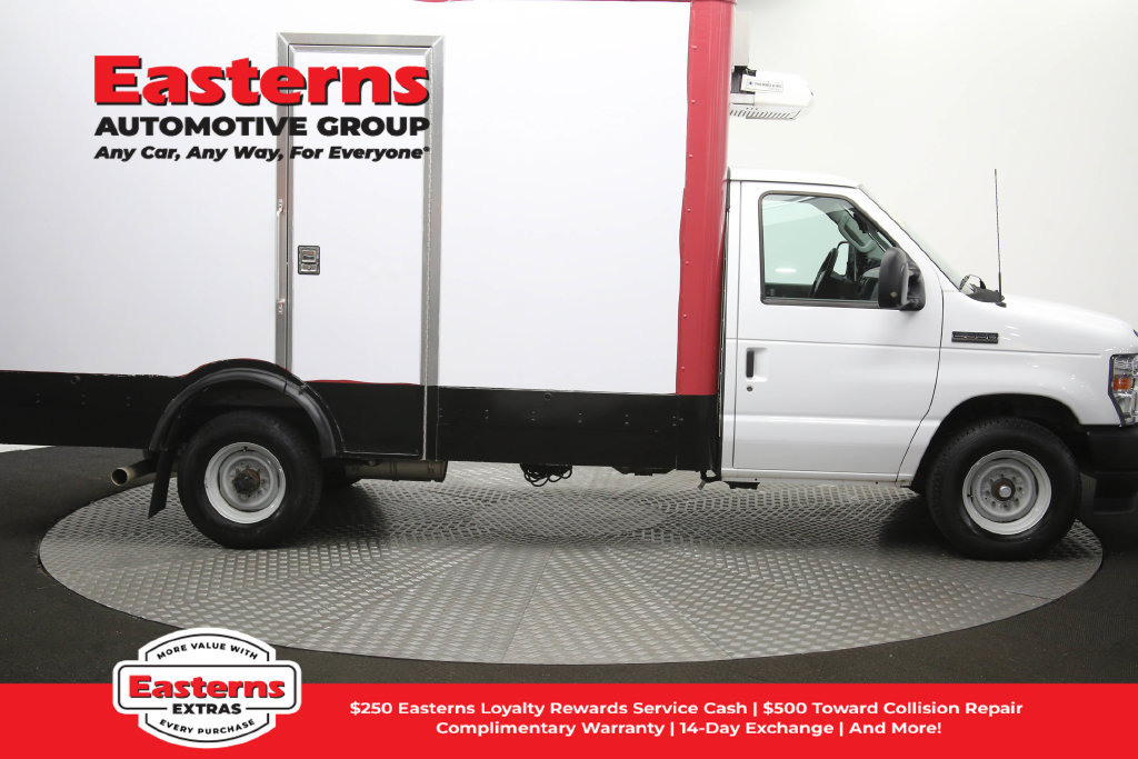 Used 2023 Ford E-350 and Econoline 350 Super Duty w/ Power Windows & Locks Group RWD image 45
