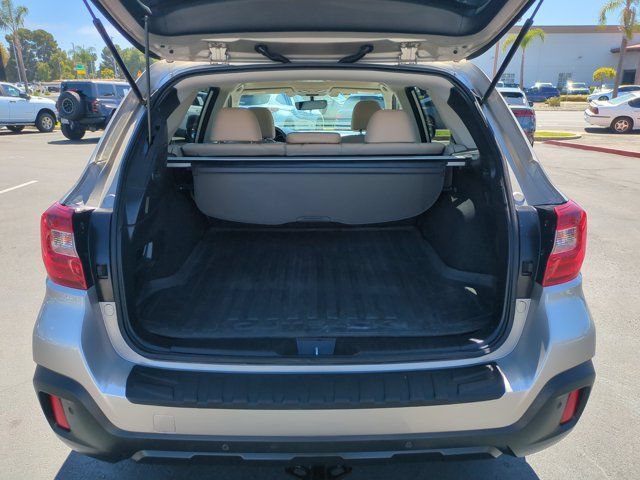 Used 2019 Subaru Outback 2.5i Limited AWD/4WD image 32