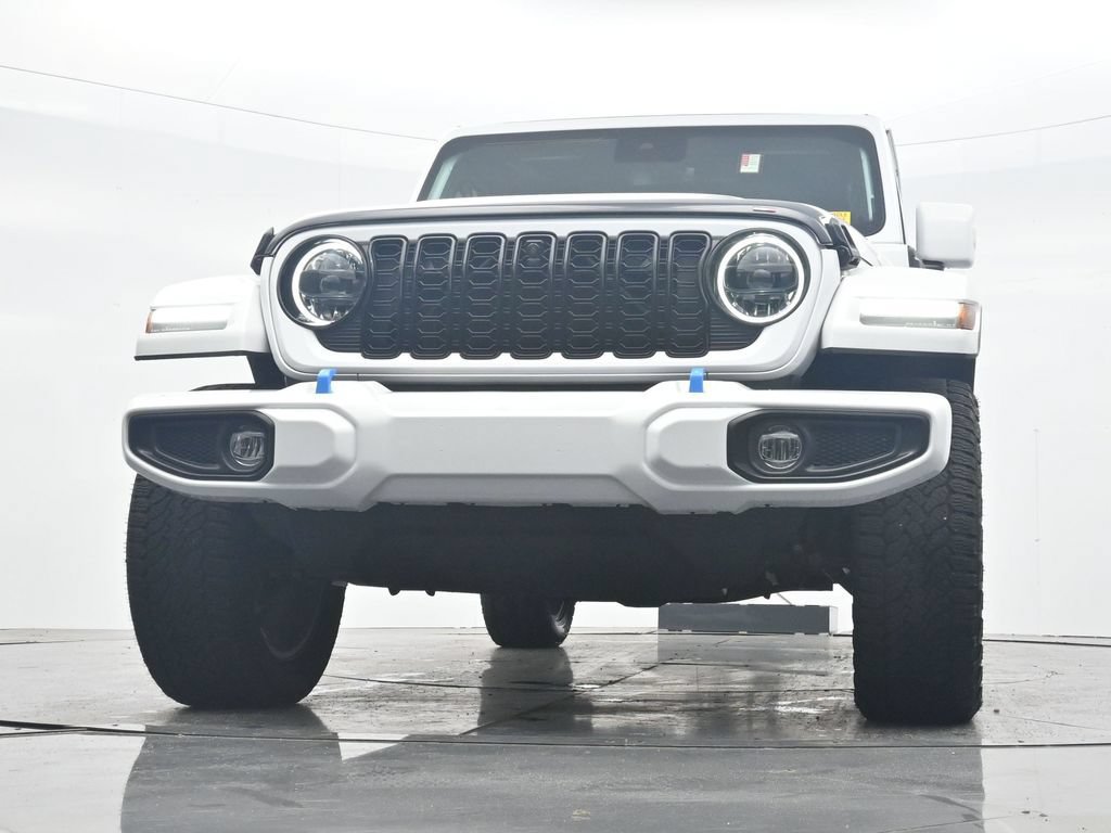 Used 2024 Jeep Wrangler High Altitude AWD/4WD image 31