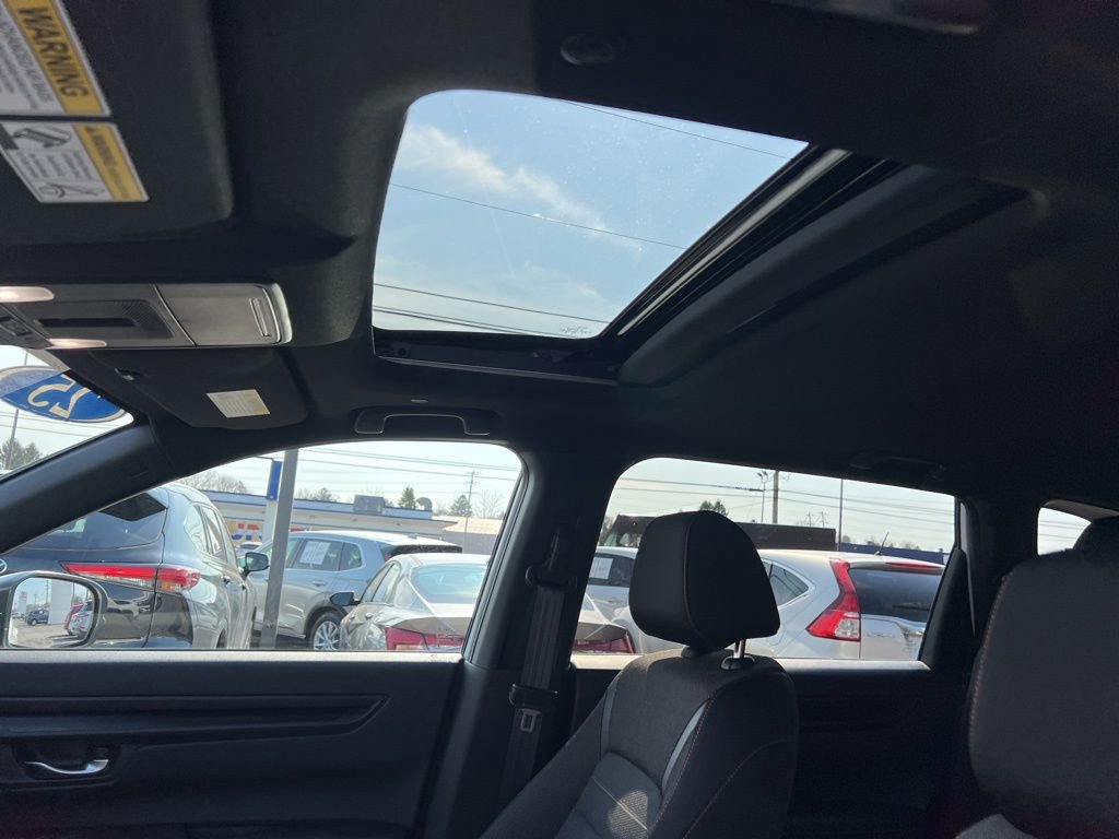 Used 2025 Honda CR-V Sport image 17