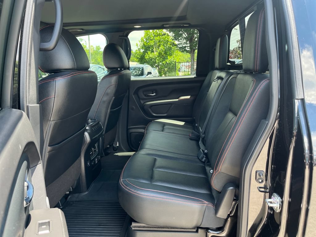 Used 2022 Nissan Titan PRO-4X w/ Pro-4x Convenience Package AWD/4WD image 25