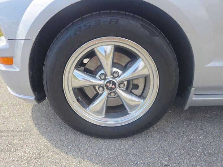 Used 2006 Ford Mustang GT Premium image 27