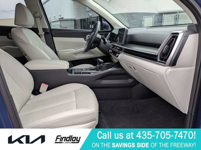Certified 2025 Kia Sorento S w/ Panoramic Sunroof Package AWD/4WD image 33