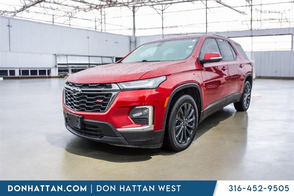 Used 2023 Chevrolet Traverse RS w/ LPO, Floor Liner Package image 31