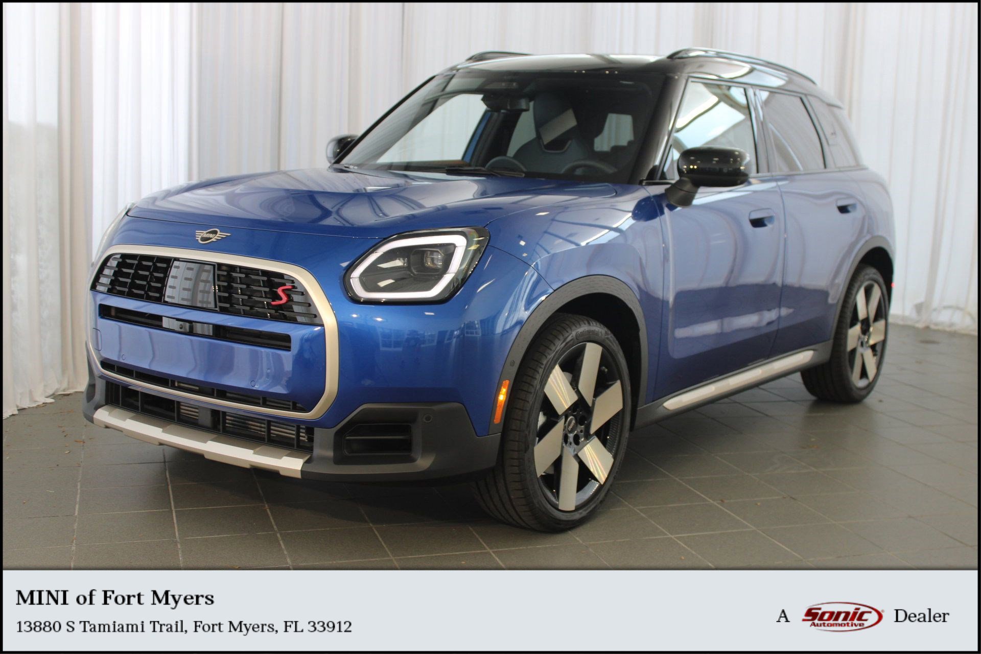 New 2026 MINI Cooper Countryman S w/ Comfort Package Max image 1