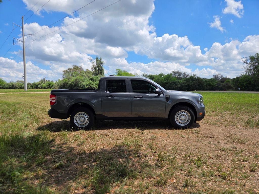 New 2026 Ford Maverick XL w/ Equipment Group 101A AWD/4WD image 11