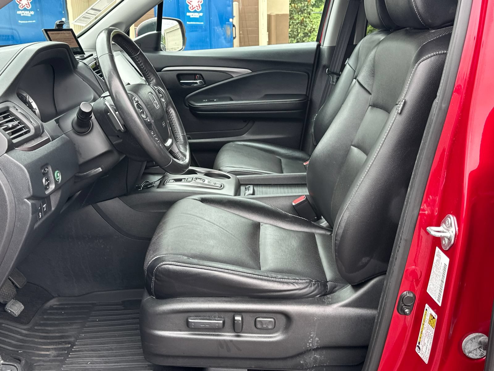 Used 2021 Honda Ridgeline RTL image 11