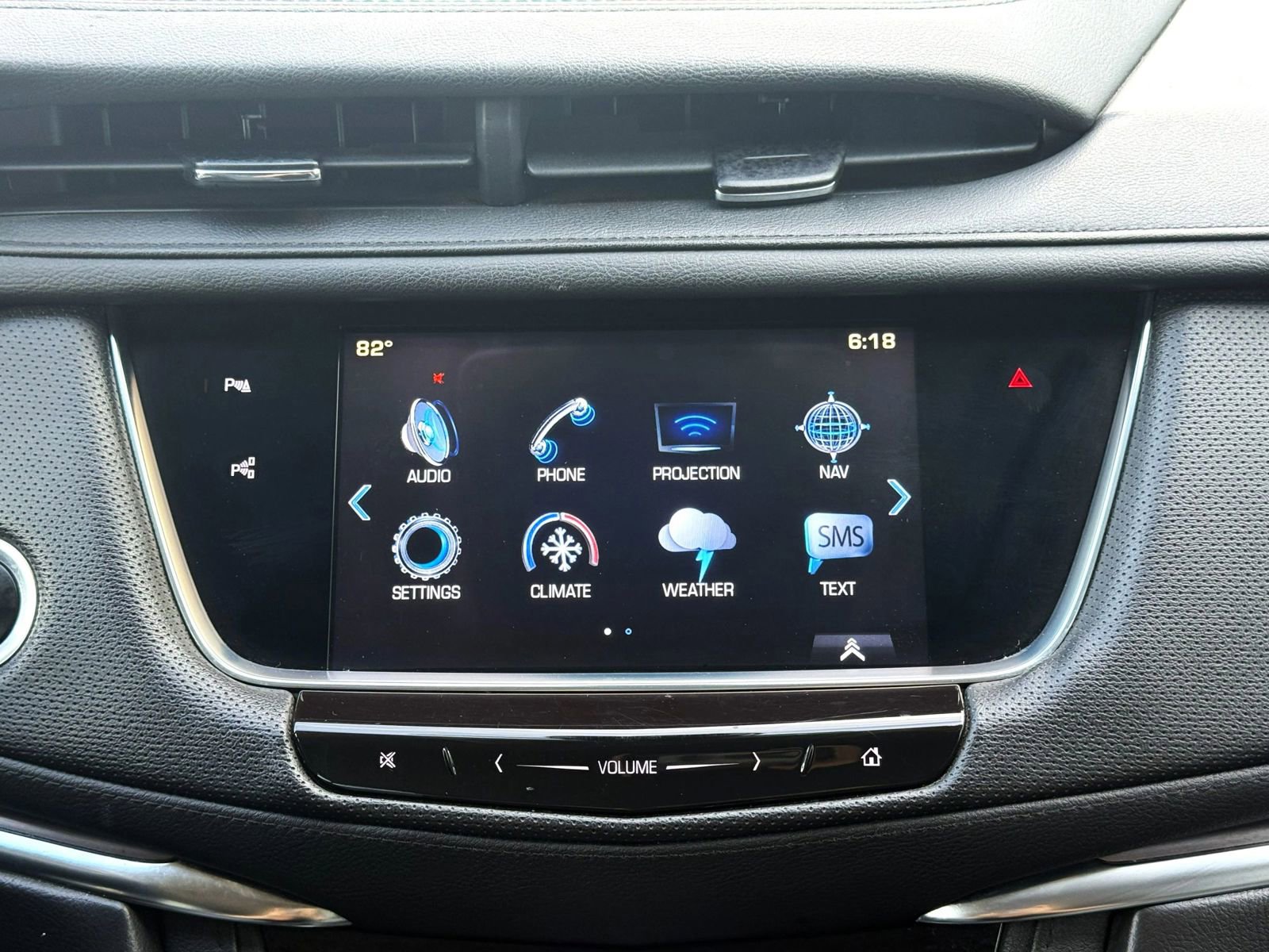 Used 2017 Cadillac XT5 Premium Luxury w/ Driver Assist Package image 15