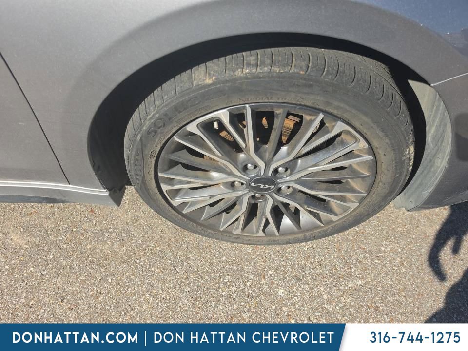 Used 2023 Kia Forte GT-Line FWD image 6